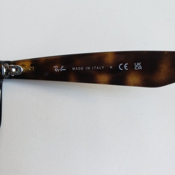 Ray-Ban RB2132 "New Wayfarer" Sunglasses Tortoise/Green - Picture 4 of 6